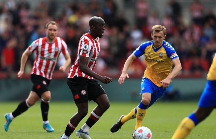 FB体育-包含伯明翰城与南安普顿的交锋：势均力敌的词条