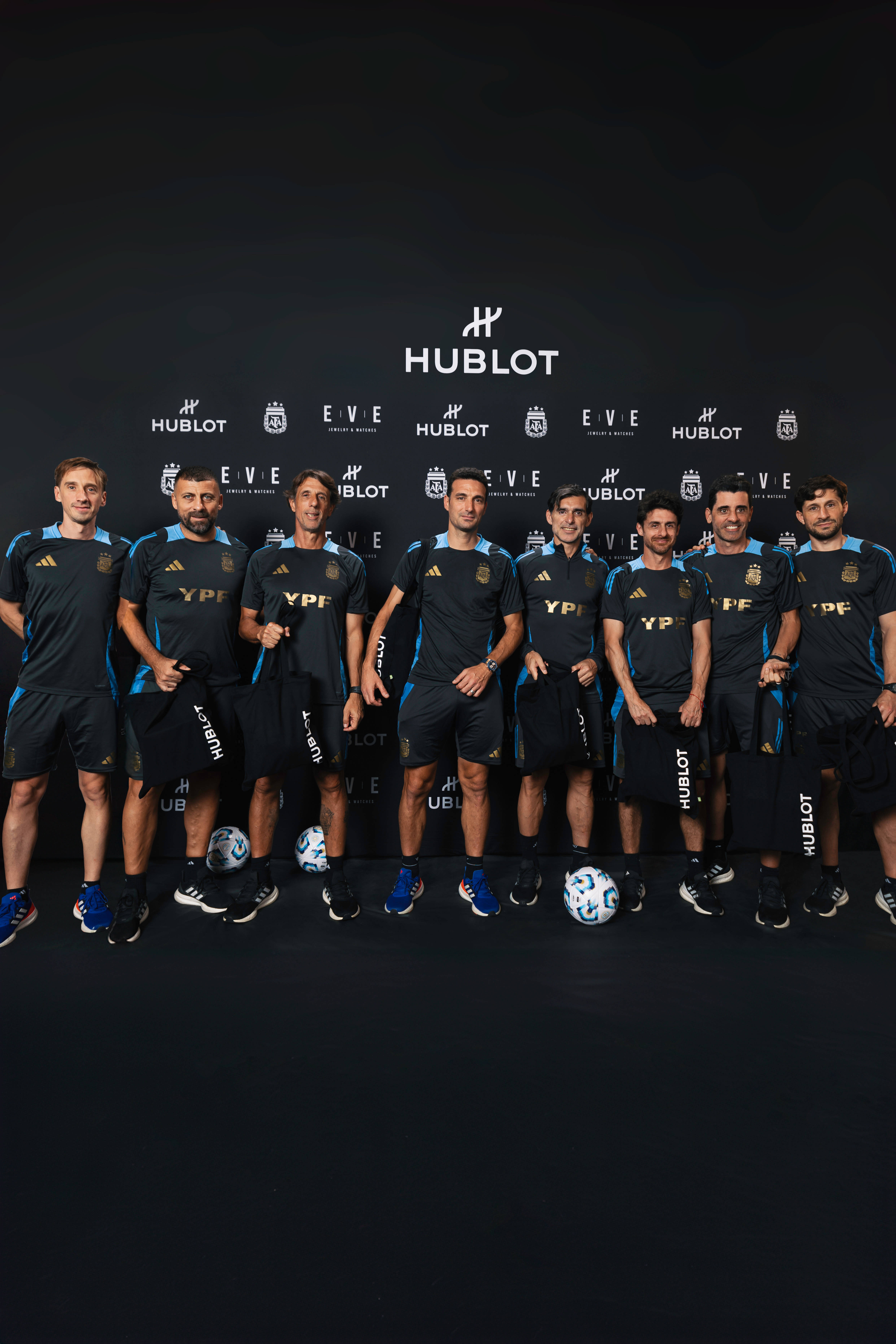 FBsports-关于阿根廷女足队召开全体聚会，展望新一赛季的信息