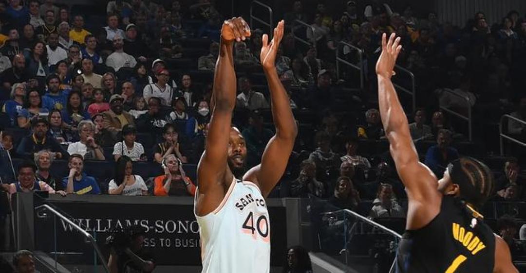 关于勇士双核合砍分，压哨绝杀对手的信息