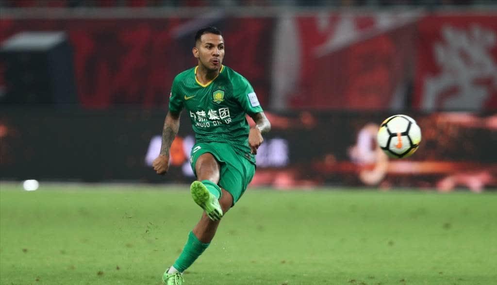 国安前锋比埃拉进球数来到双位数,成为得分王 国安前锋比埃拉进球数来到双位数,成为得分王