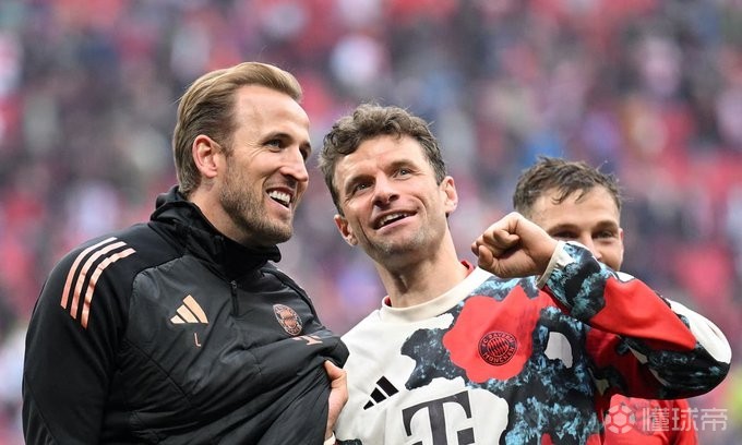 FB体育网页版-勒沃库森队员斗志昂扬，赛场上勇争第一的简单介绍