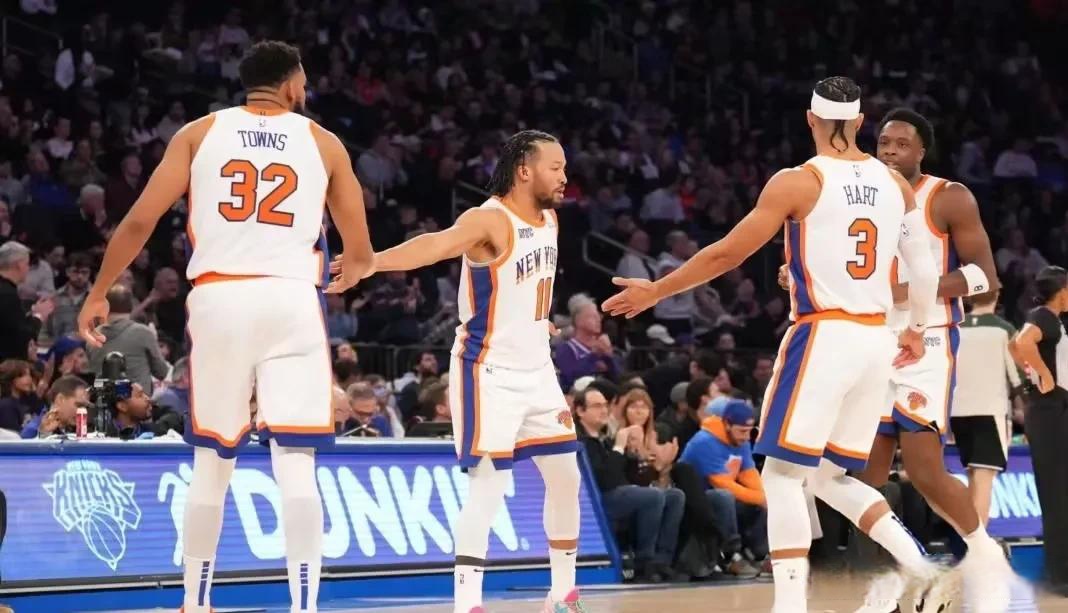 FB体育娱乐-向前推进：雄鹿全队精彩表现赢得胜利的简单介绍