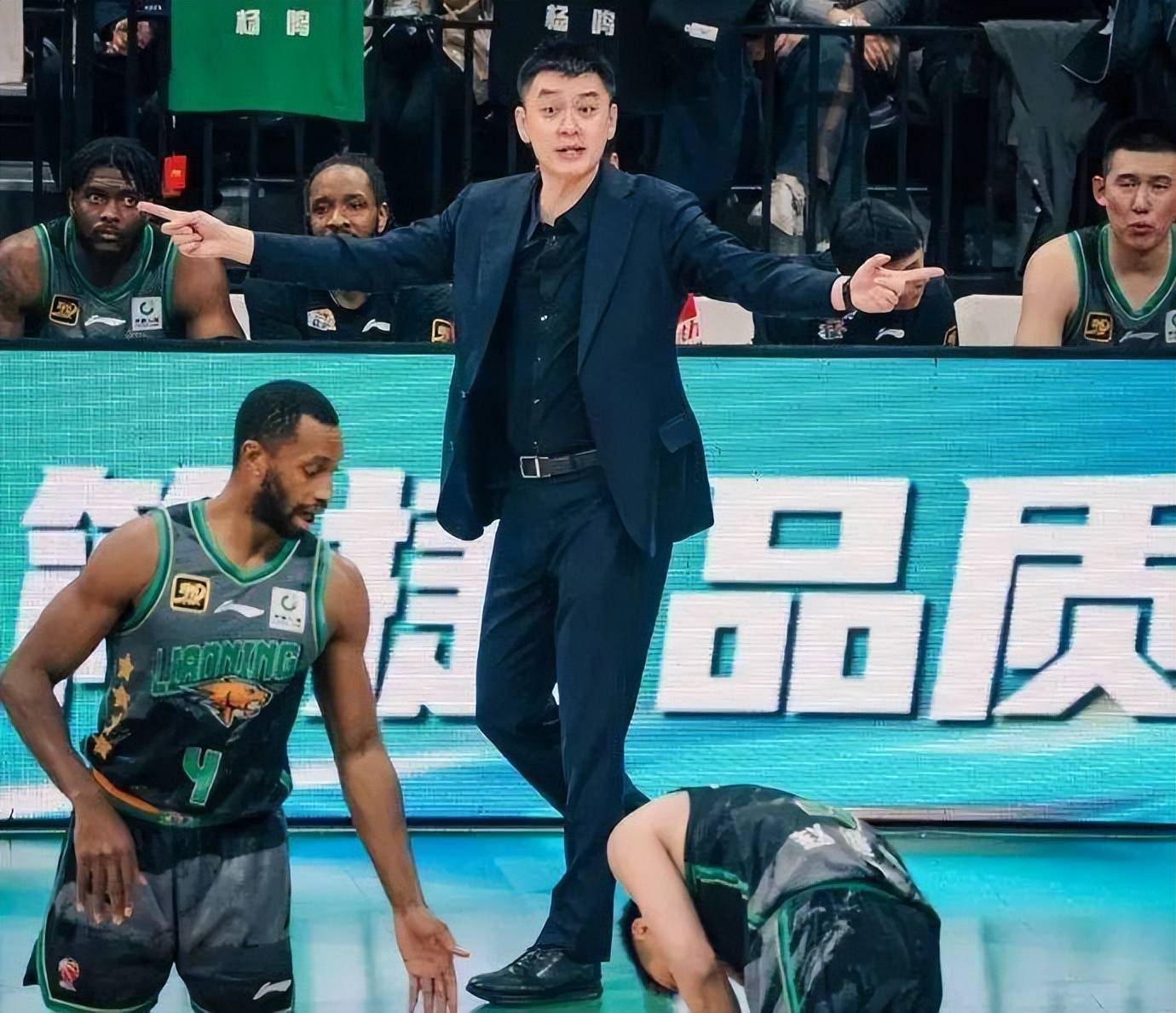 雷恩内乱频发,引援失利成绩受影响的简单介绍 雷恩内乱频发,引援失利成绩受影响的简单介绍