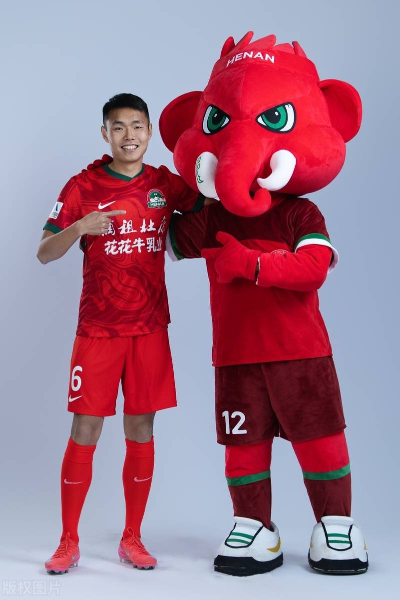 包含河南队球员表现出色，全队士气高涨的词条