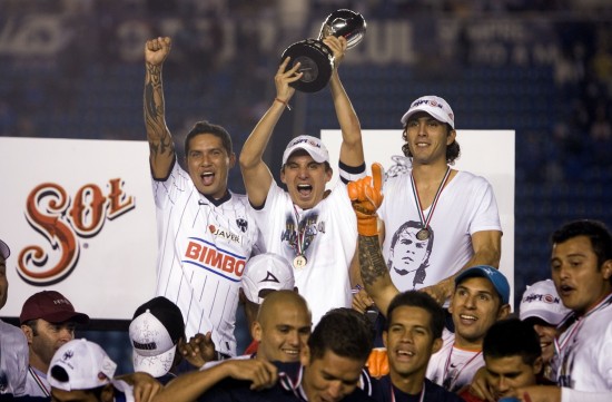 五洲篮球精英在北美职业联赛中比拼实力 五洲篮球精英在北美职业联赛中比拼实力