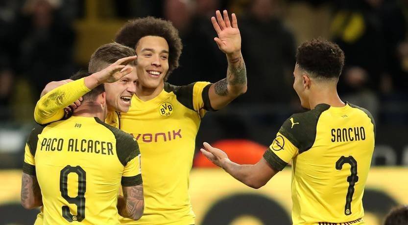 关于拜仁慕尼黑对阵门兴格拉德巴赫:德甲巅峰对决的信息 关于拜仁慕尼黑对阵门兴格拉德巴赫:德甲巅峰对决的信息