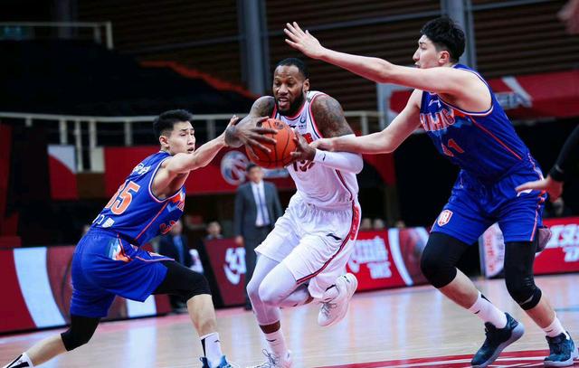 -一场激烈的对决将在明天进行