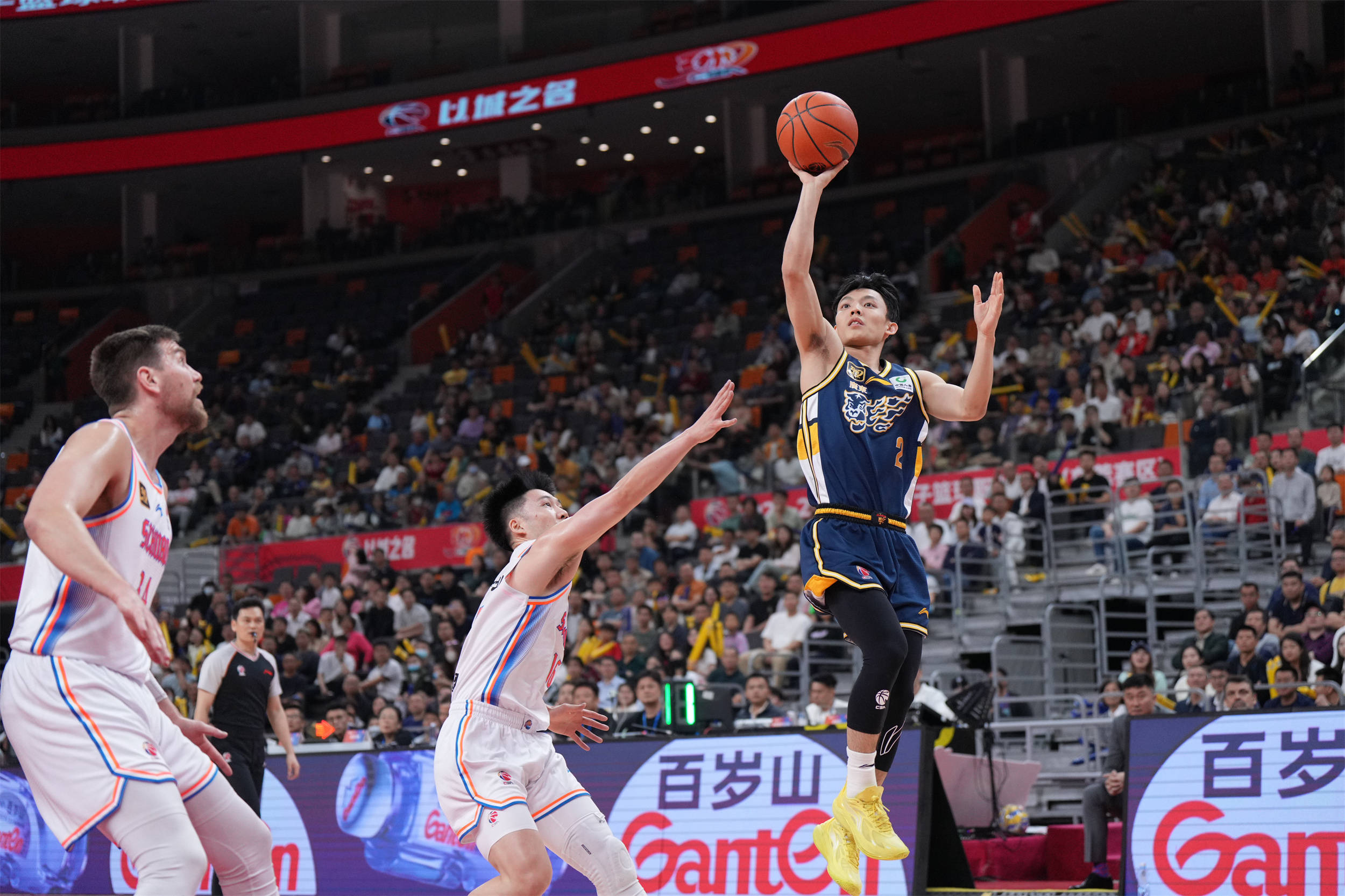 FB体育官网-广东豪取十连胜，总分赢球强劲！的简单介绍