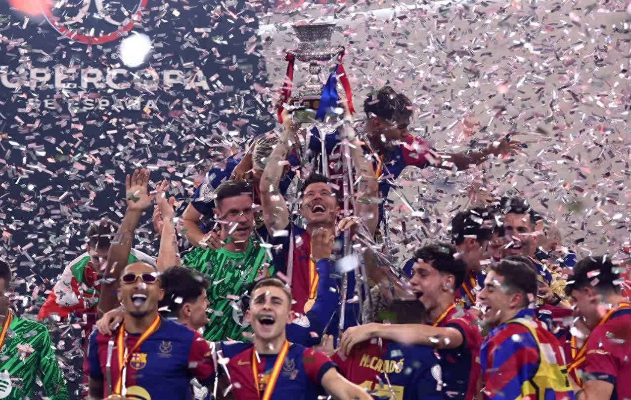 巴黎豪取五连胜登顶来势汹汹 巴黎豪取五连胜登顶来势汹汹