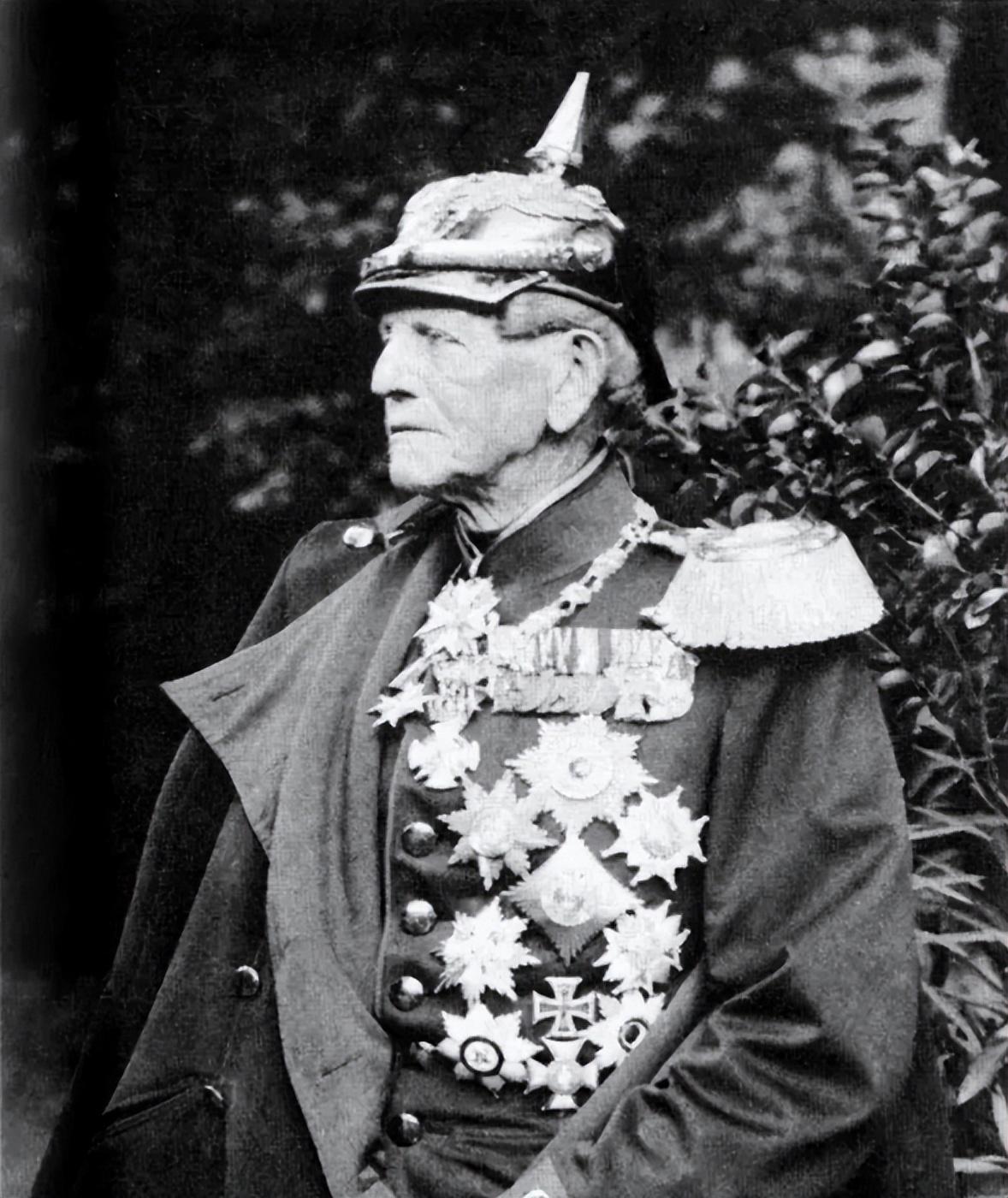 都灵取得胜利,逼近欧战争夺 都灵取得胜利,逼近欧战争夺