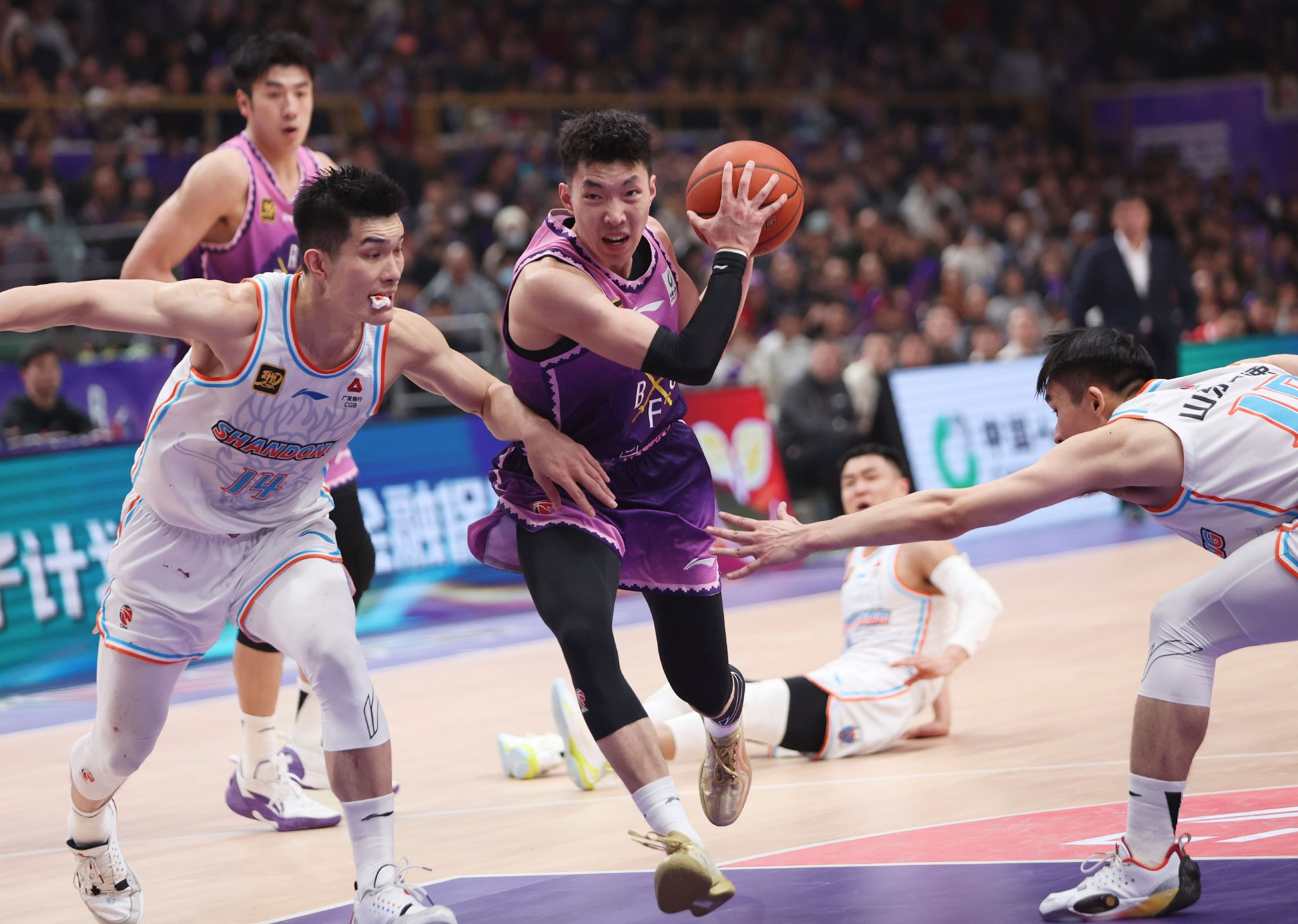 FB体育下载-关于北京首钢逆转胜江苏，取得两连胜的信息