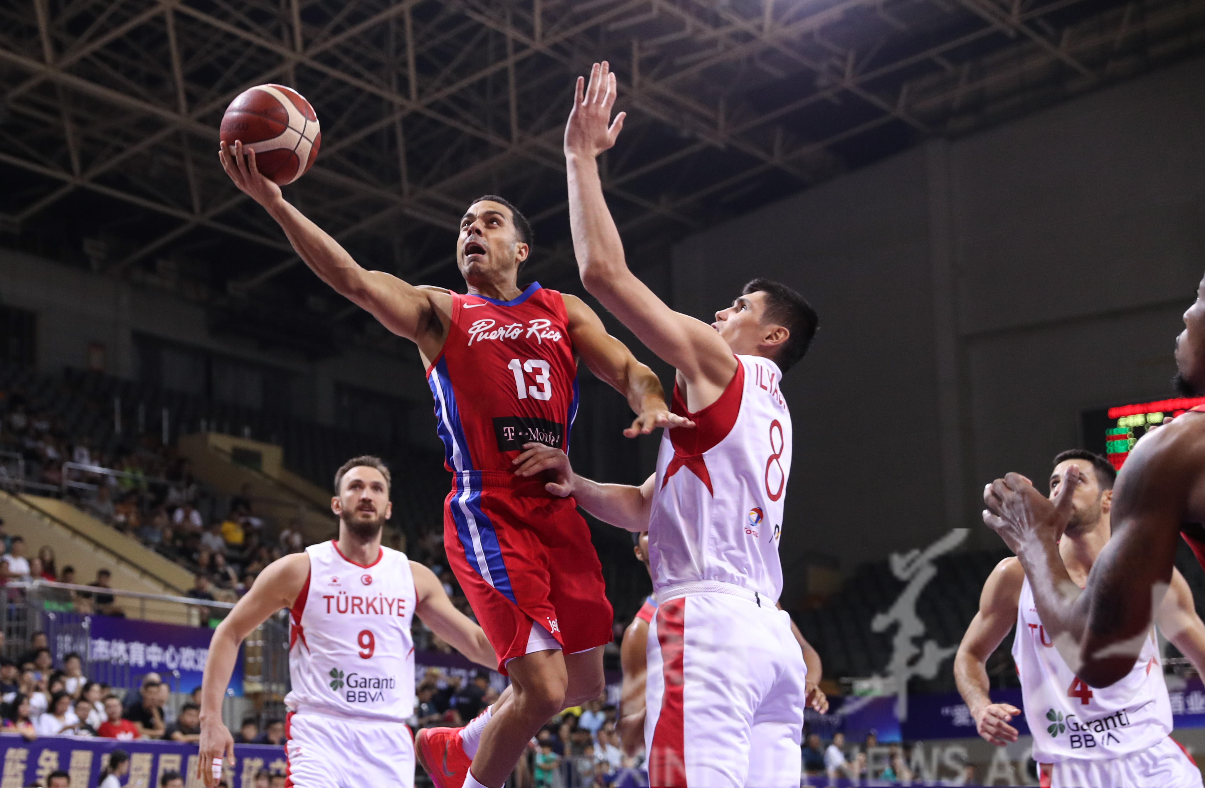 波多黎各球员尽力发挥,斩获荣誉的简单介绍 波多黎各球员尽力发挥,斩获荣誉的简单介绍