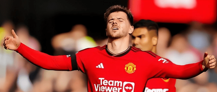 曼联遭遇丢分危机,主场惨败给了谢菲联 曼联遭遇丢分危机,主场惨败给了谢菲联