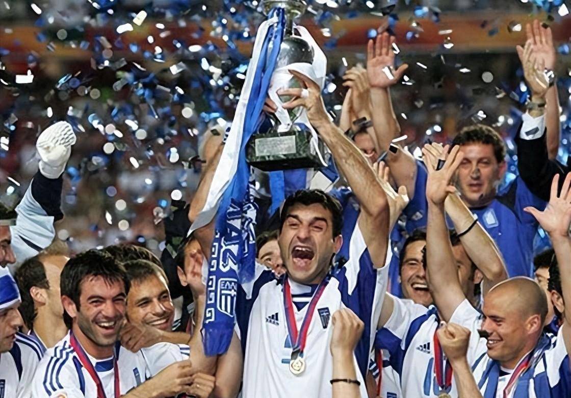 包含德国矛盾频现，困扰世界杯冠军阵容的词条