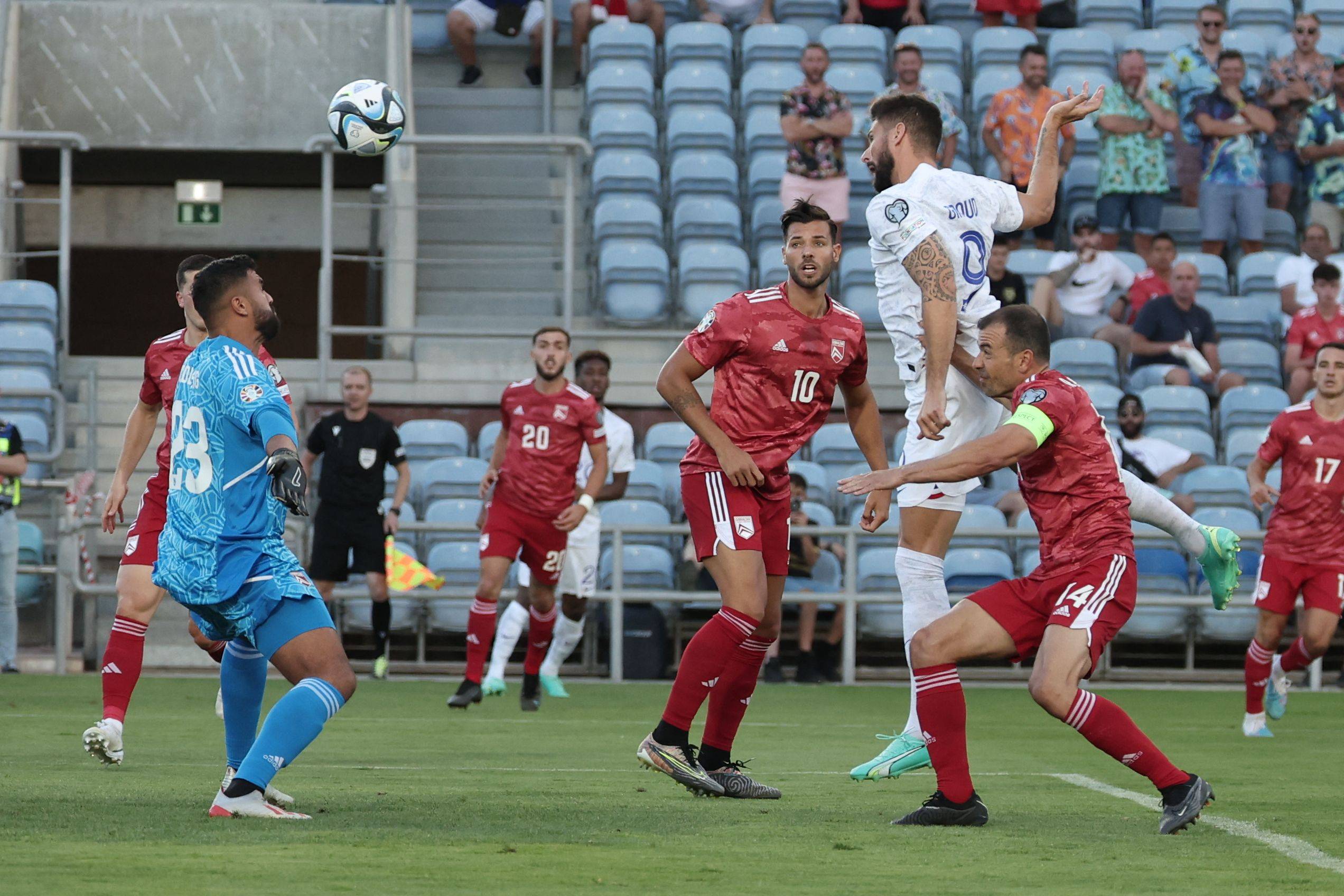 -世预赛法国队纵情狂揽胜利