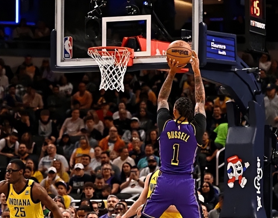 步行者主场负湖人,哈登抢镜王世芳 步行者主场负湖人,哈登抢镜王世芳