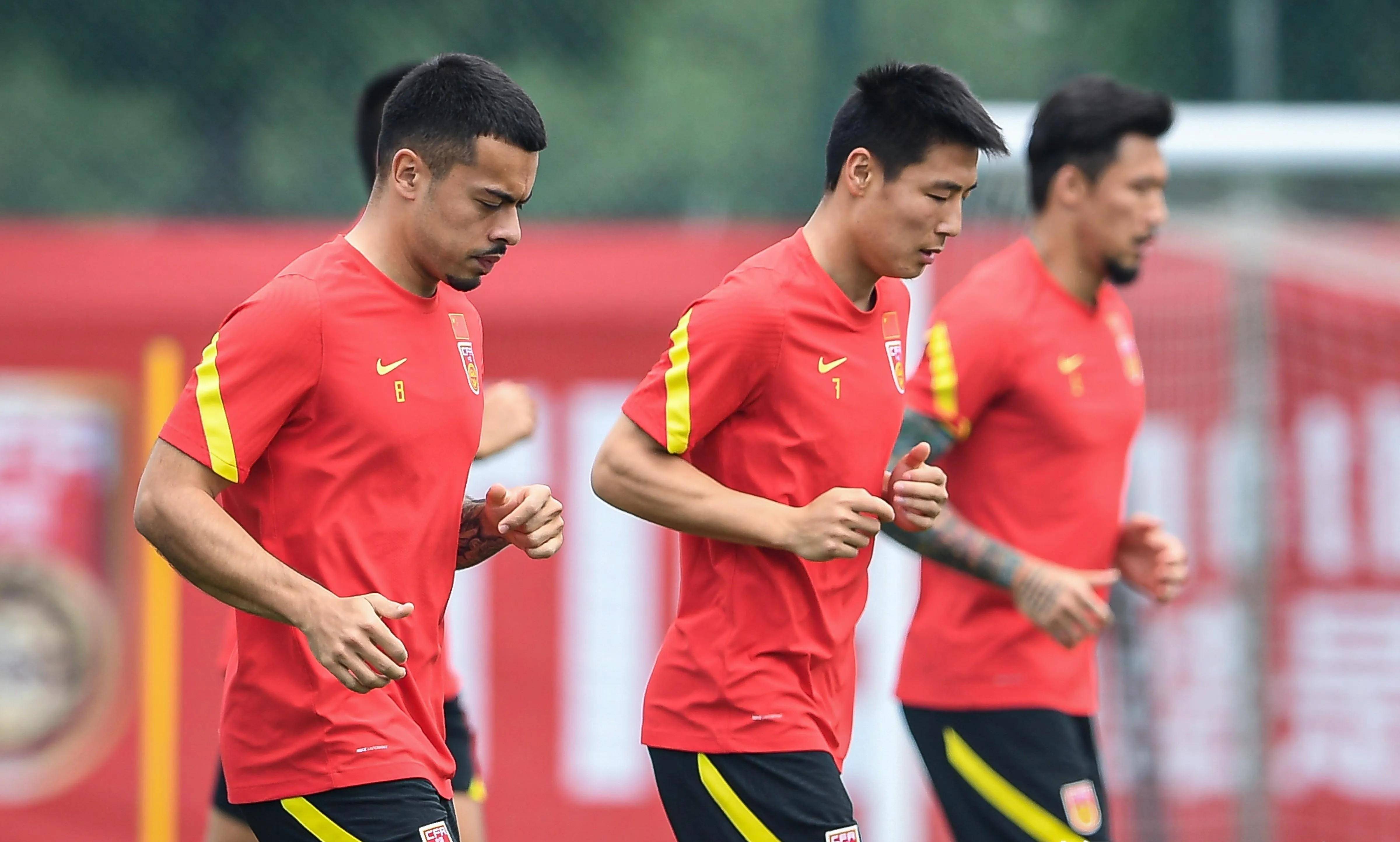 泰达出局武磊?目标接连穿针啃竞争头部球员 泰达出局武磊?目标接连穿针啃竞争头部球员