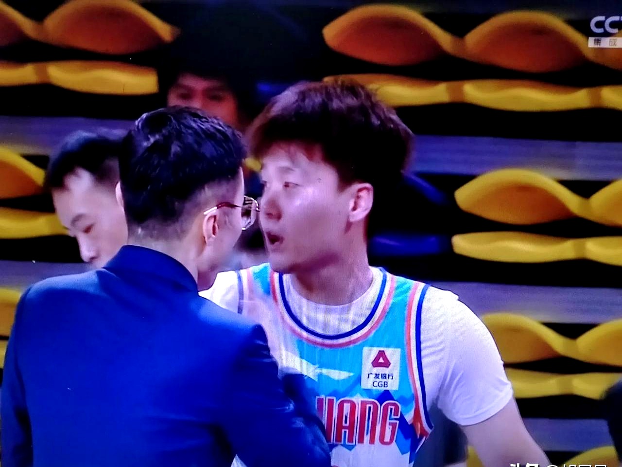 关于新疆富德胜广州队的信息