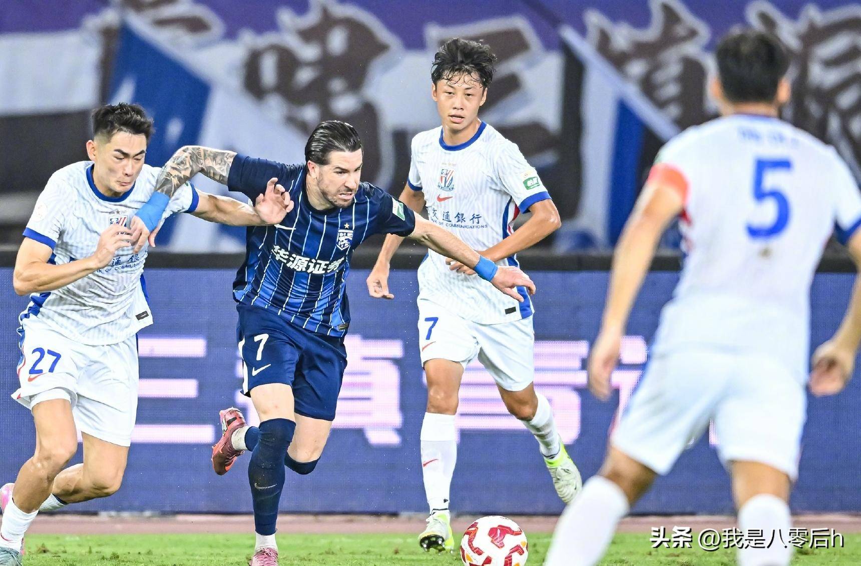 武汉3-2胜广州战胜保级压力