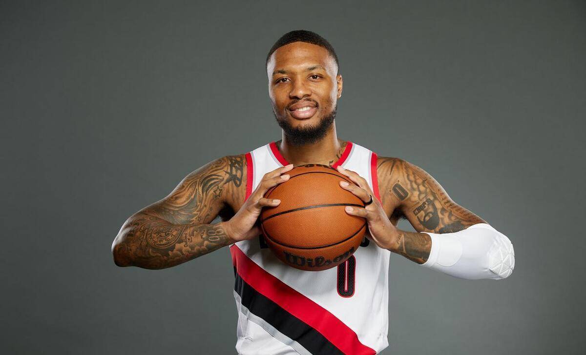 包含开拓者逆转魔术,利拉德绝杀砍30分的词条 包含开拓者逆转魔术,利拉德绝杀砍30分的词条