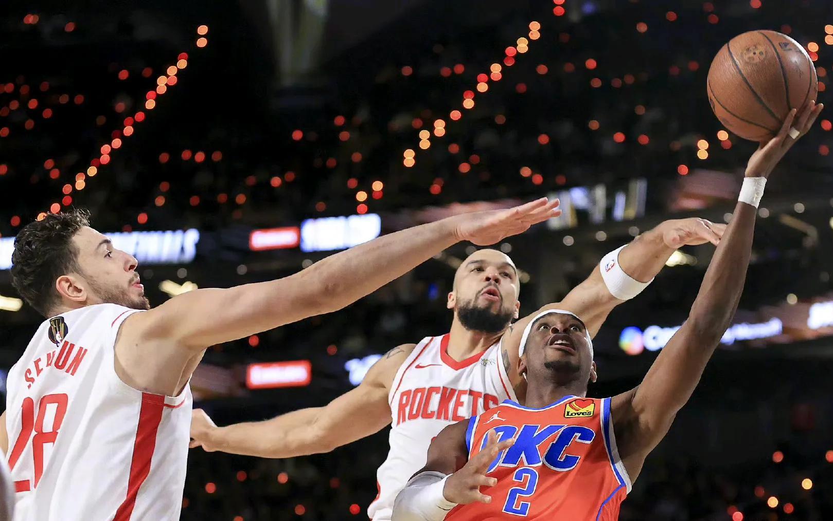 雄鹿击败老鹰，实现6连胜