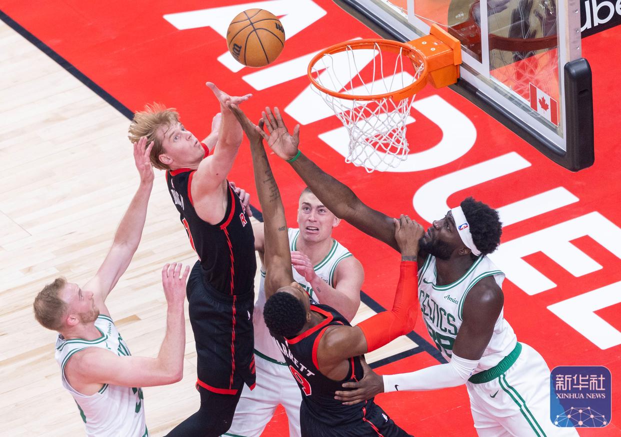 FB体育官方网站-猛龙逆转战胜凯尔特人