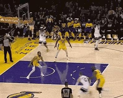 FB体育注册网址-湖人负于黄蜂，遭遇争议判罚