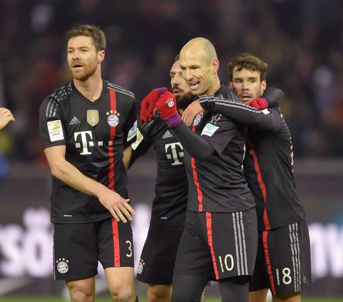 英格兰队力克德国队，奥恰洛夫扛起全队